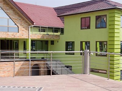 Crown Liberty Hotel Accra Ngoại thất bức ảnh